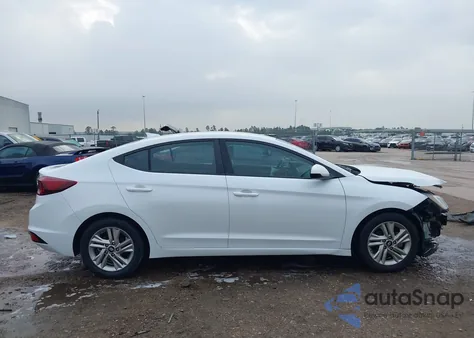 2020 Hyundai Elantra Sel z USA, uszkodzony, nr VIN 5NPD84LF7LH525694